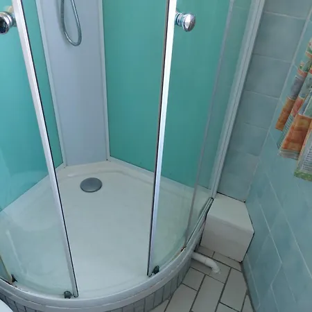 Apartment Joli 3 Pieces Au Centre De