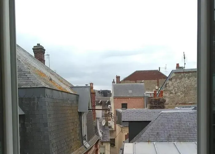 Joli 3 Pieces Au Centre De