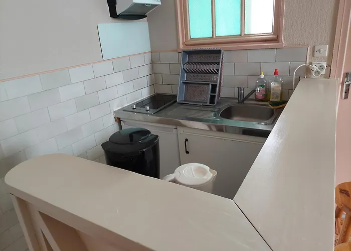 Joli 3 Pieces Au Centre De